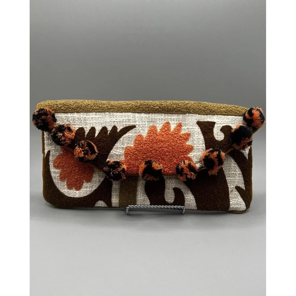 Rahab's Rope Cream &‎ Tan Embelished Woven Clutch Bag Pom Pom Details 13x7 Snap